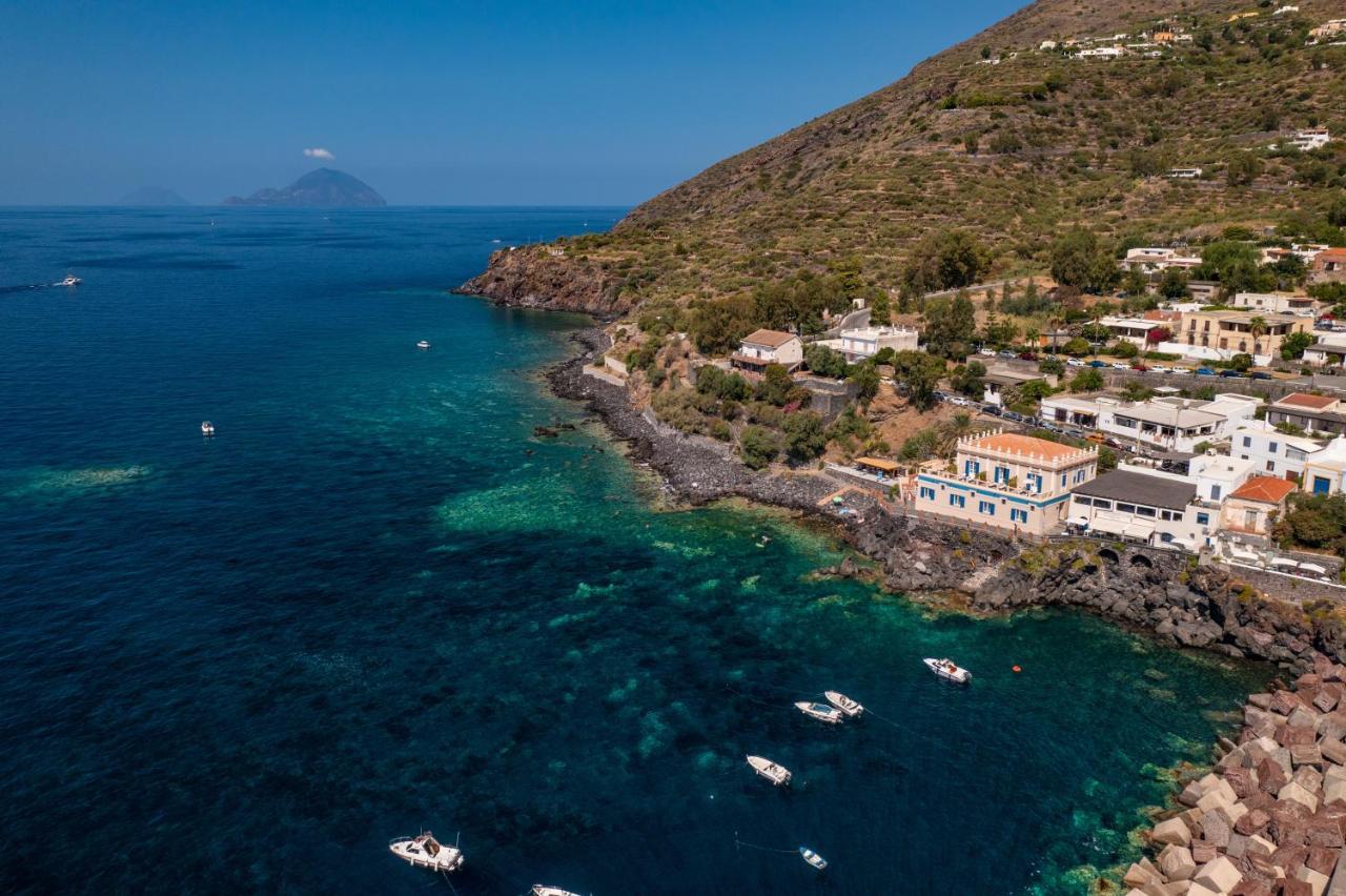 Hotel L'Ariana Isole Eolie - Una Esperienze Leni Exterior foto