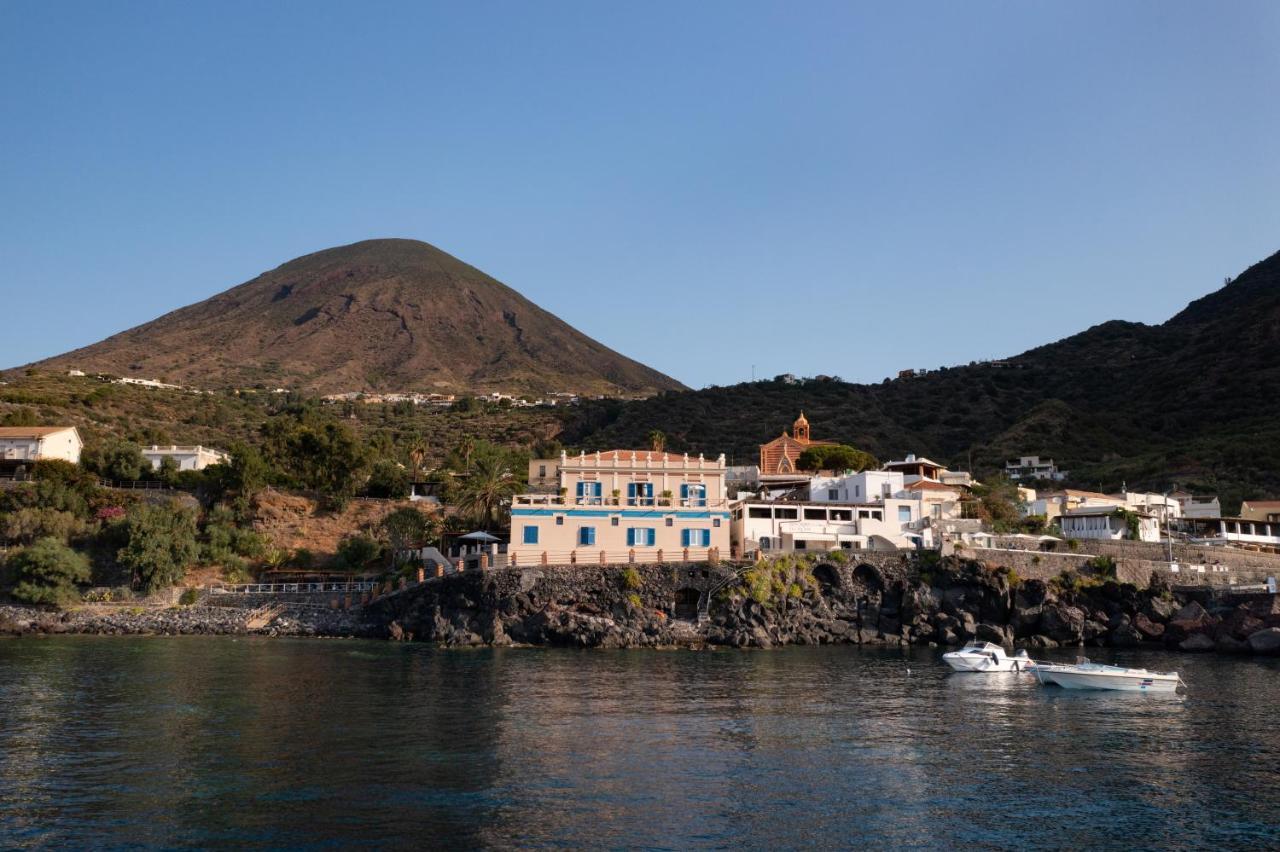Hotel L'Ariana Isole Eolie - Una Esperienze Leni Exterior foto